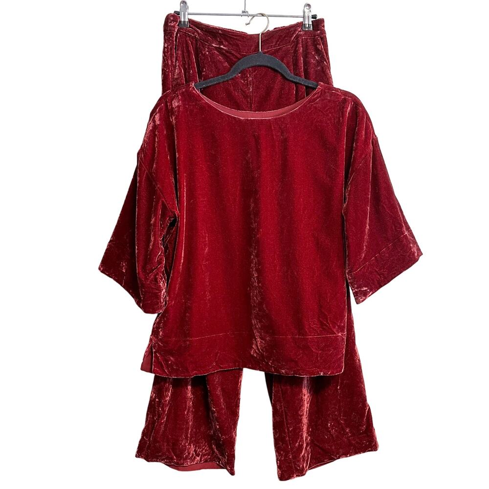 Soft Surroundings Crushed Velvet Top and Pants Set in Deep Red